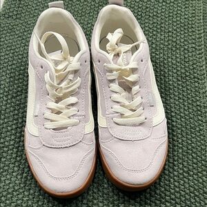 Vans Women's Cream and Tan Sneakers